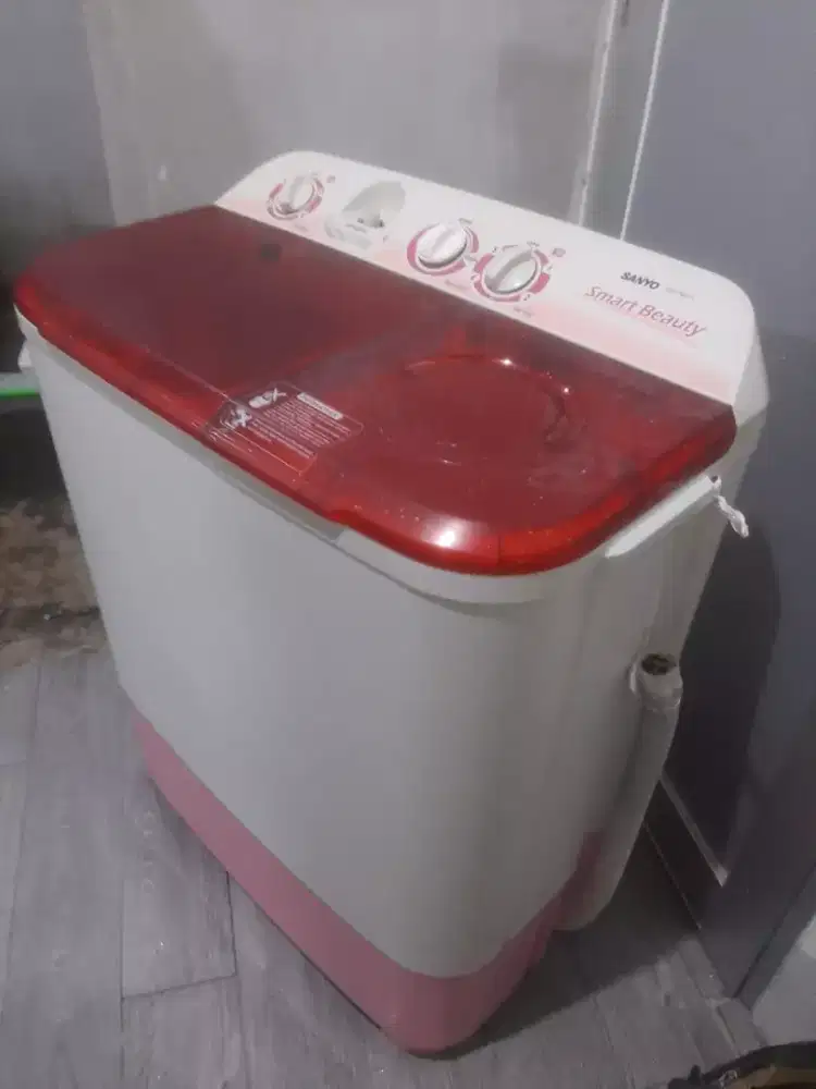 Mesin cuci Sanyo 7Kg mulus siap pakai