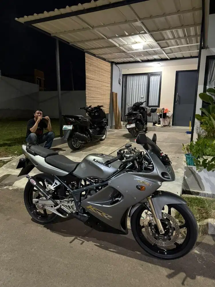 Ninja RR cbu silver 2004