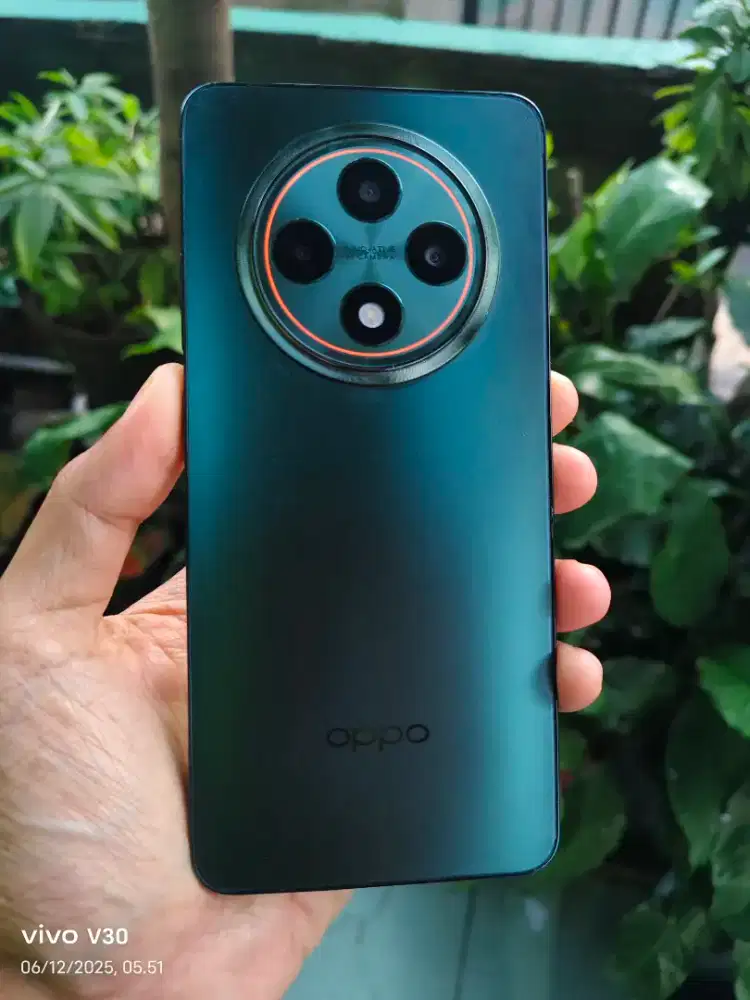 Oppo Reno 12F 5G (Ram 12/256) Nominus