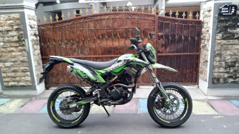 dtracker 2016 body bagus mulus mesin sehat