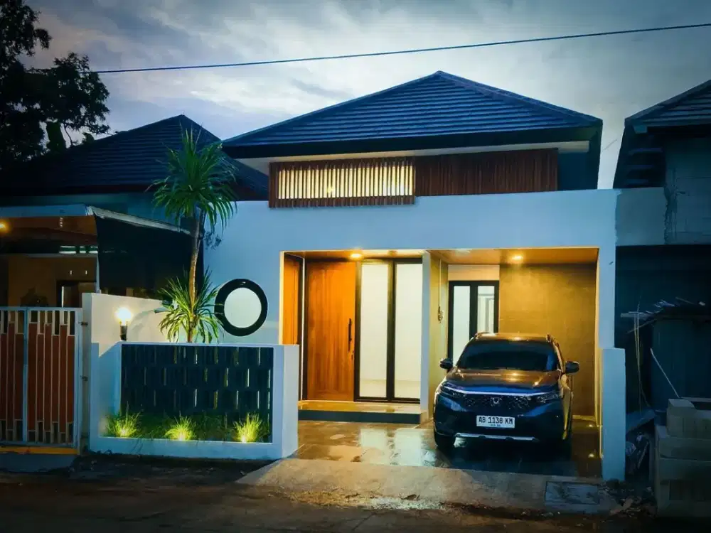 DI JUAL RUMAH SIAP HUNI DEKAT MASJID AGUNG BANTUL CODE, 2 Unit depan mobil papasan