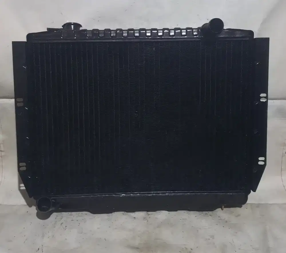 Radiator Jeep CJ7 Bensin Custom 3 Ply