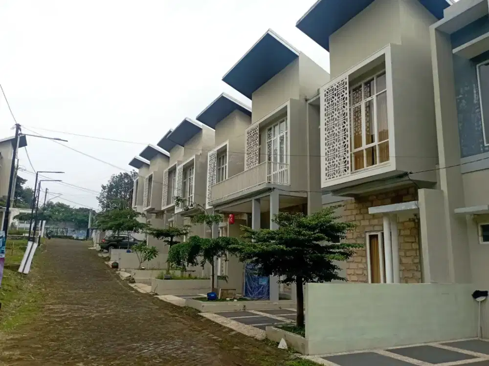 Villa Batu Rayya Dekat Jatimpark 1 View City light Cocok Investasi