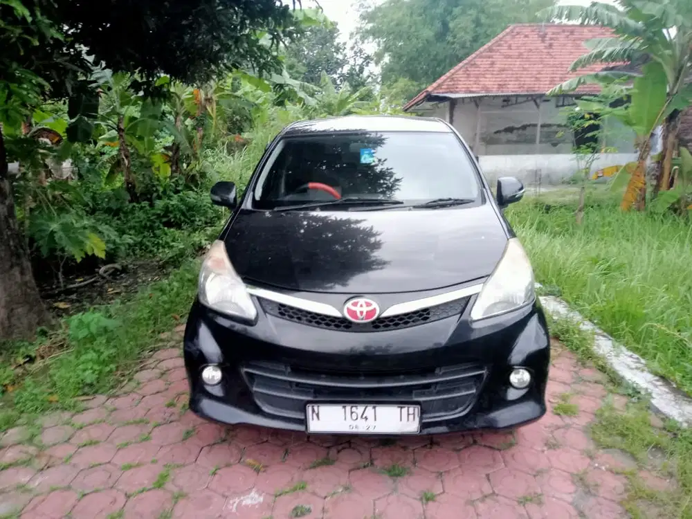 Toyota Avanza 2012 Bensin