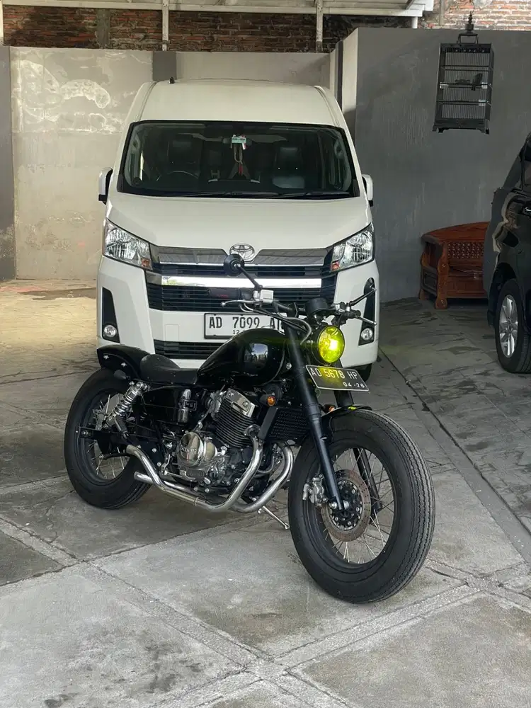 BENELI PE 250 LOW KM