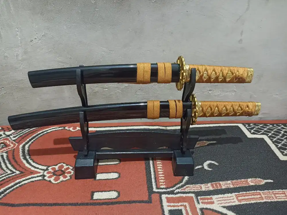 Hiasang katana pendek Jepang original