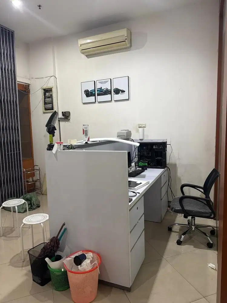 DIBUTUHKAN CEPAT LOKER LOWONGAN KERJA – HELPER KANTOR