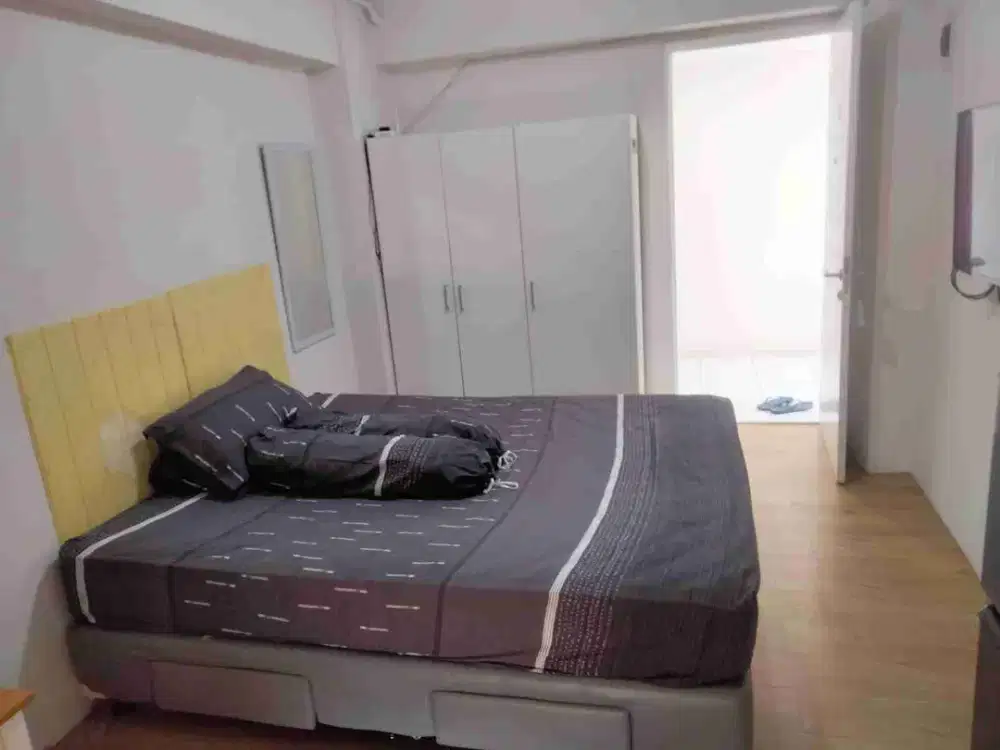 sewa studio apartemen bassura tower baru