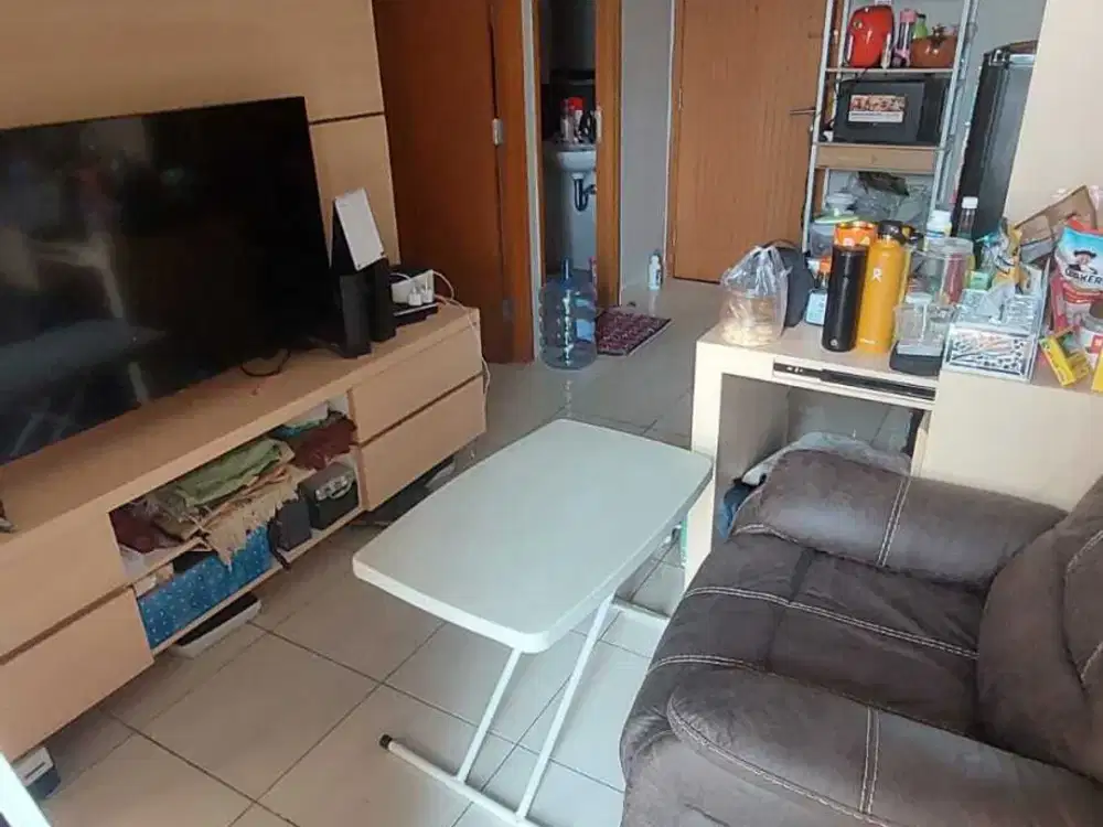 1 Unit Apartemen 2 BR di Cinere Bellevue. Semi Furnished.