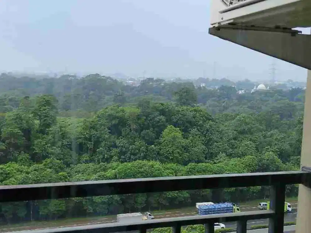 HUNIAN STRATEGIS NYAMAN SIAP HUNI APARTEMEN PODOMORO GOLF VIEW TIPE STUDIO FURNISHED DISEWAKAN TAHUNAN