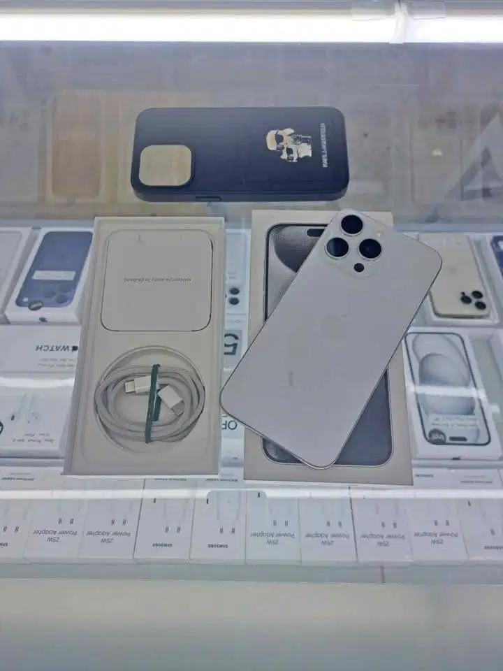 Second IPhone 15 Pro Max 256GB White Titanium Ex IBOX Mulus Fullset