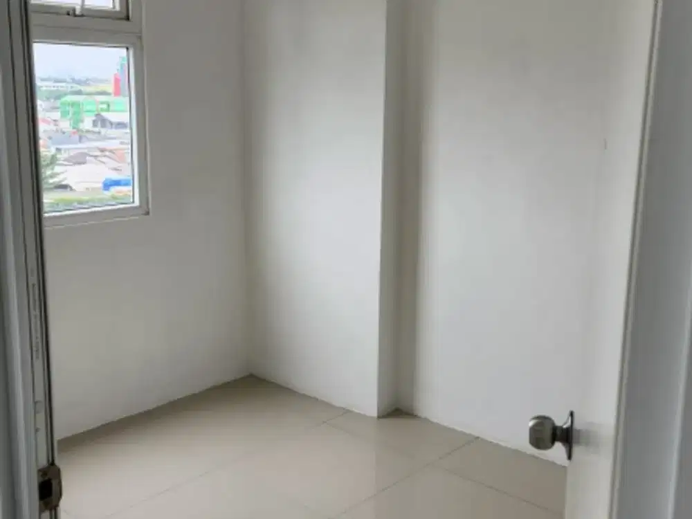 Harga Spesial Apartemen Green Pramuka Atas Mall