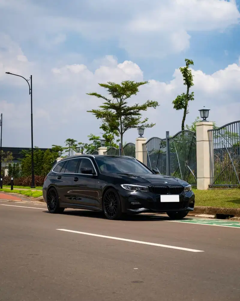 2021 BMW 320i Touring M-Sport Wagon Estate ATPM Km 19000
