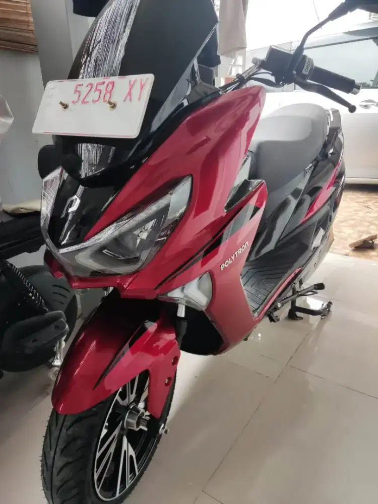 Polytron fox R motor listrik