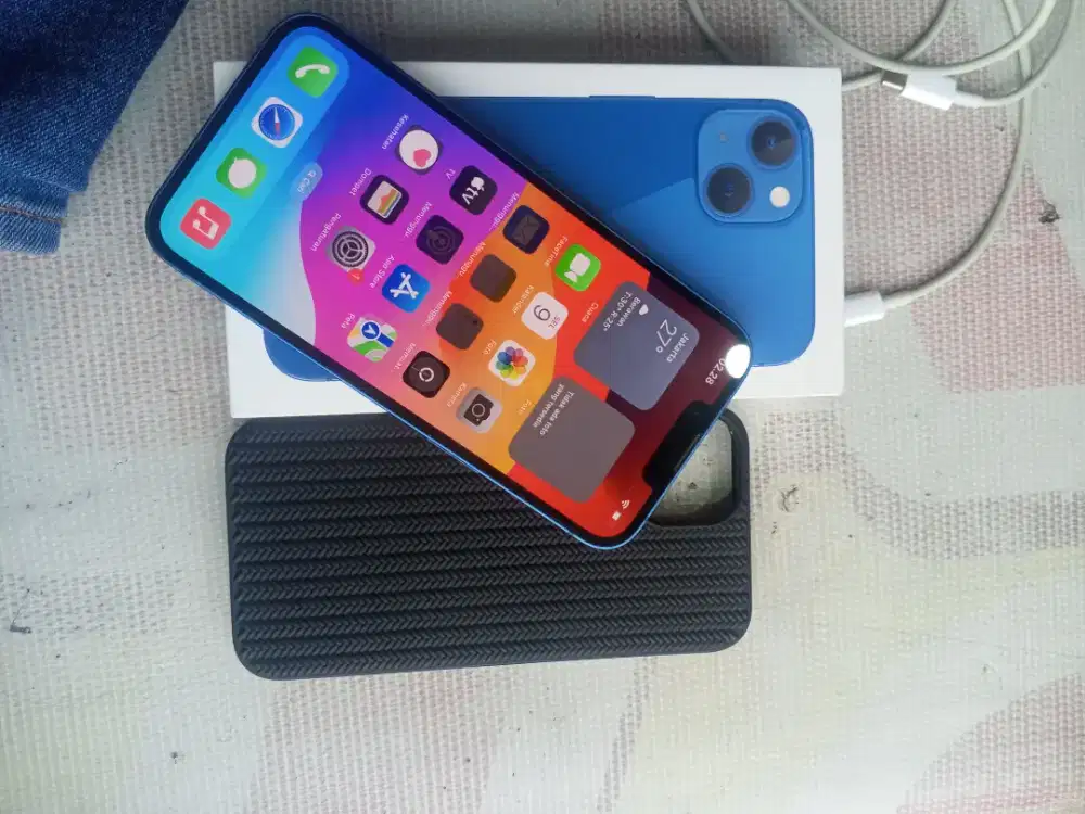 iPhone 13 128 Blue