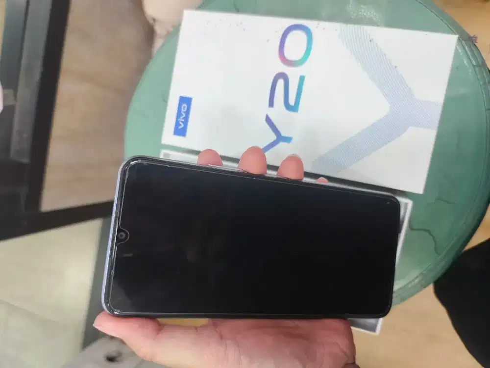Vivo y20 3/64 no minus lengkap