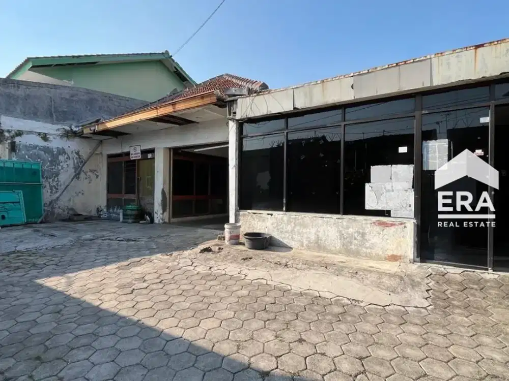 GUDANG DIJUAL DI SOLO JAGALAN DEKAT STASIUN JEBRES