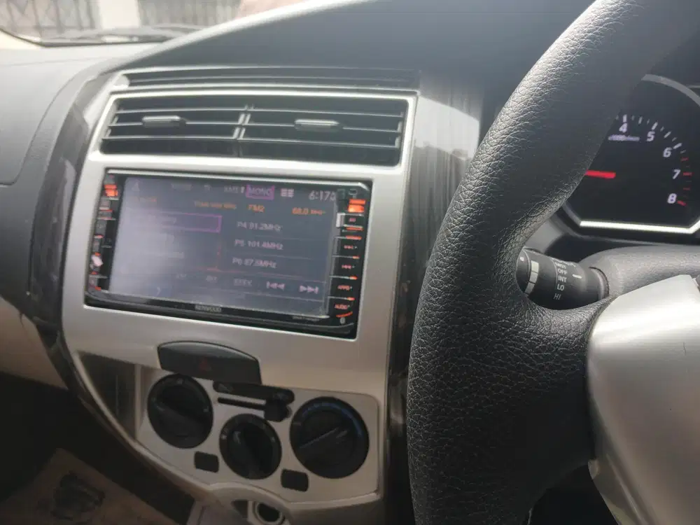 Nissan Grand livina 2017 Bensin