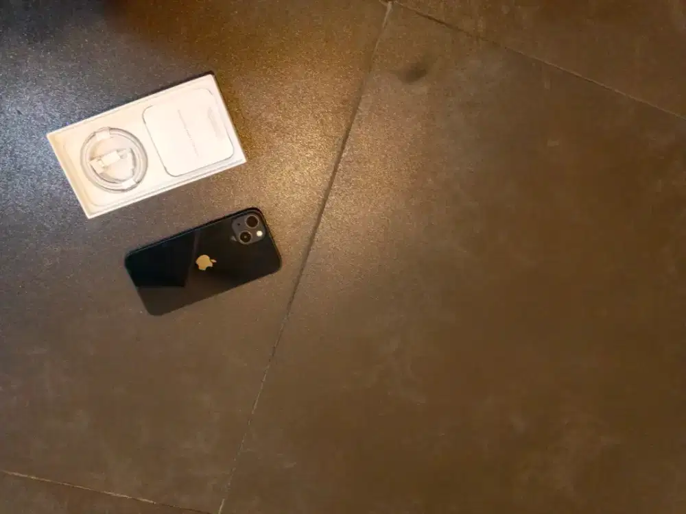 Iphone 13 128gb tetep baru masih