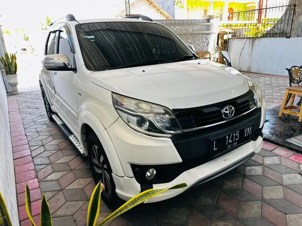 Rush putih 2016 TRD Sportivo Metic rus autumatic Ras Rash matic metik