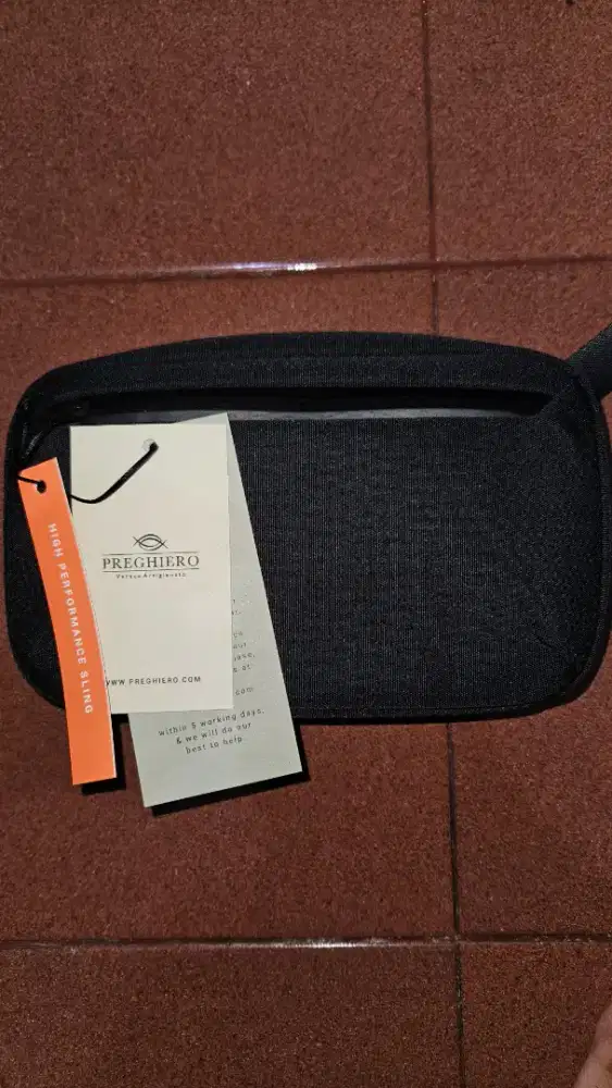 Preghiero Sling Bag