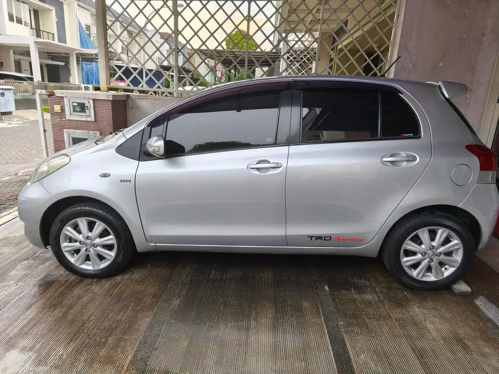 Toyota Yaris 2011 Bensin