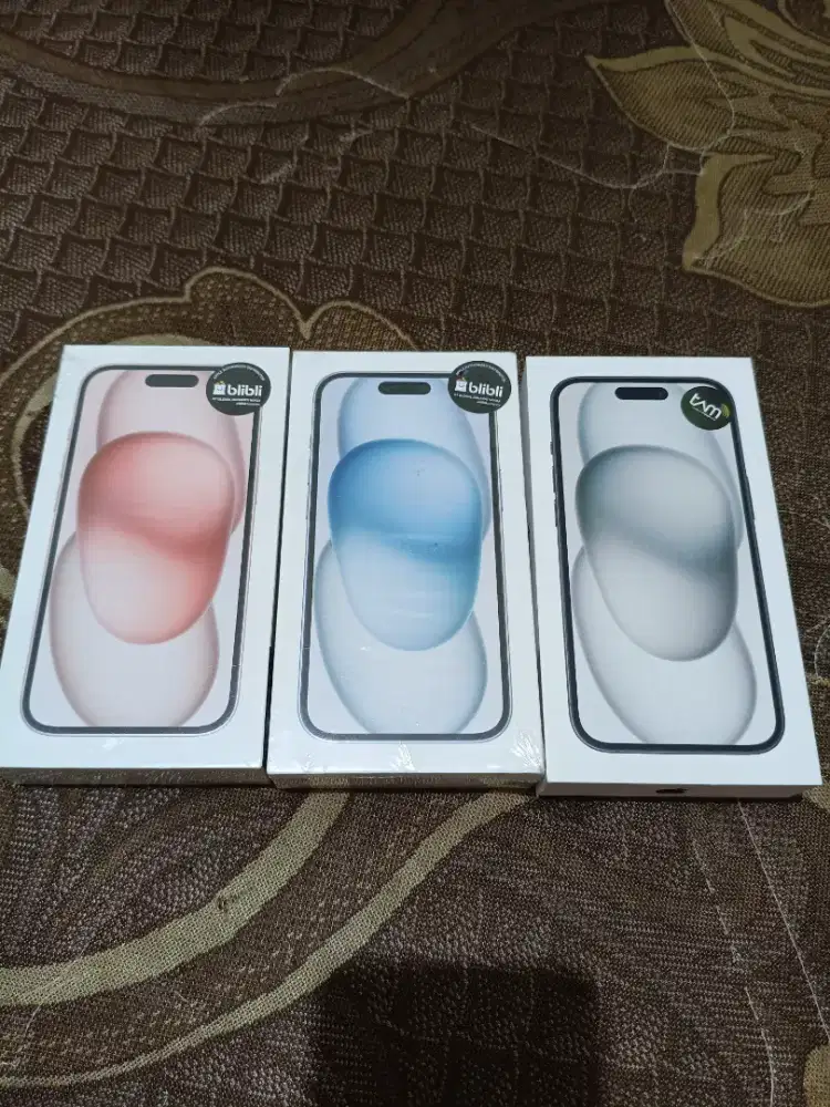 iPhone 15 256 GB New BNIB BARU
