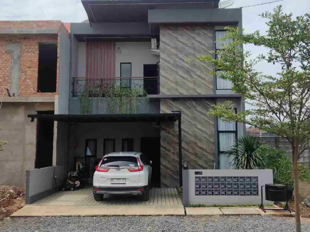 RUMAH 2 LANTAI BARU MEWAH PROMO AKHIR TAHUN 2025 LOKASI AMAN ONE GET SISTEM