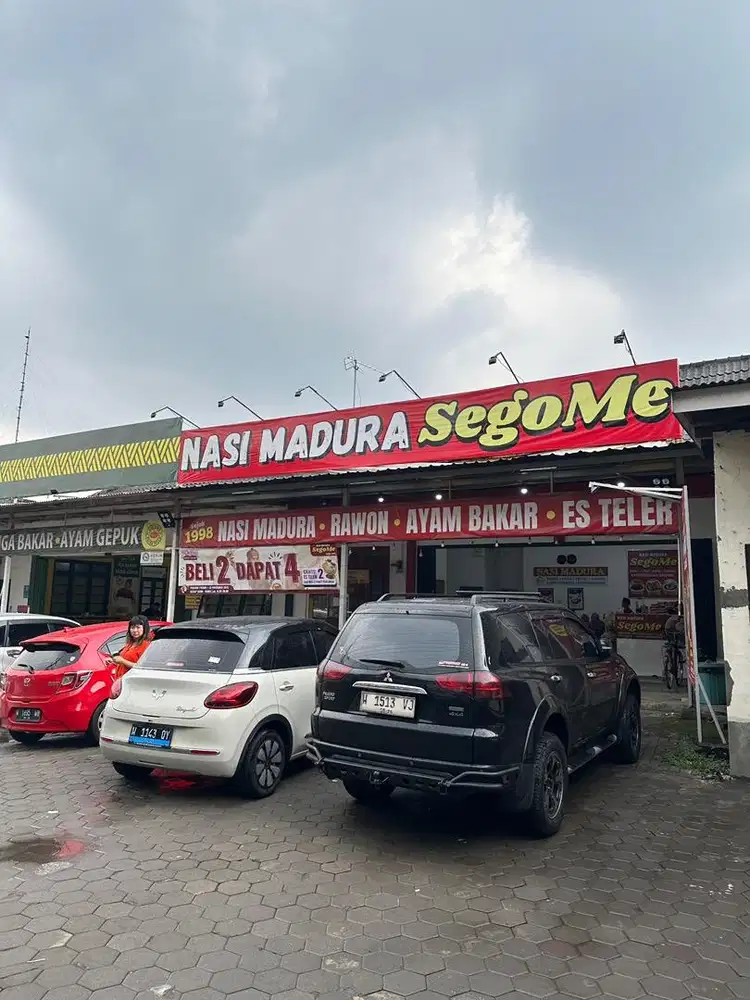 LOWONGAN KARYAWAN RUMAH MAKAN/RESTO