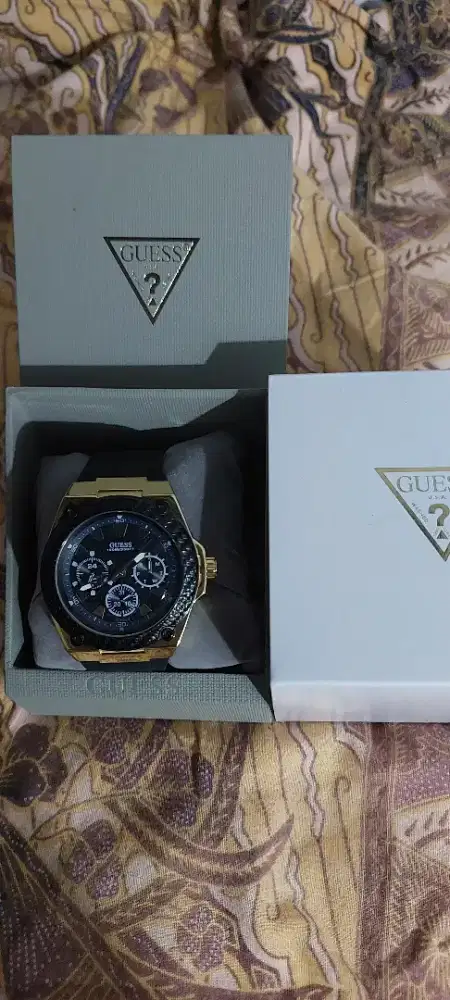 Guess Legacy W1049G5