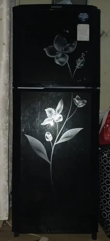 Jual cepat kulkas sanken