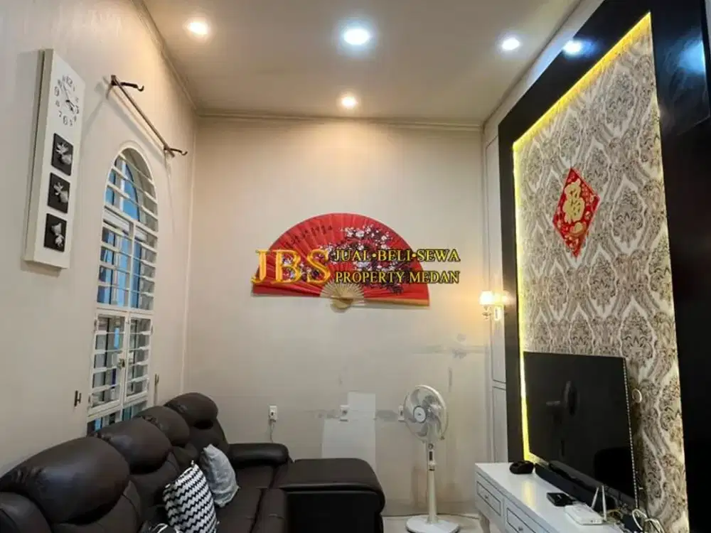 Dijual Rumah 2,5 Tingkat di Komplek Krakatau Palace 1 (Daerah Bhayangkara)