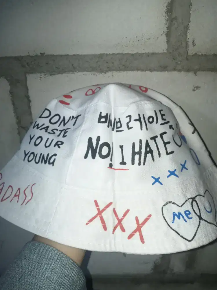 TOPI BUCKET GRAFITI