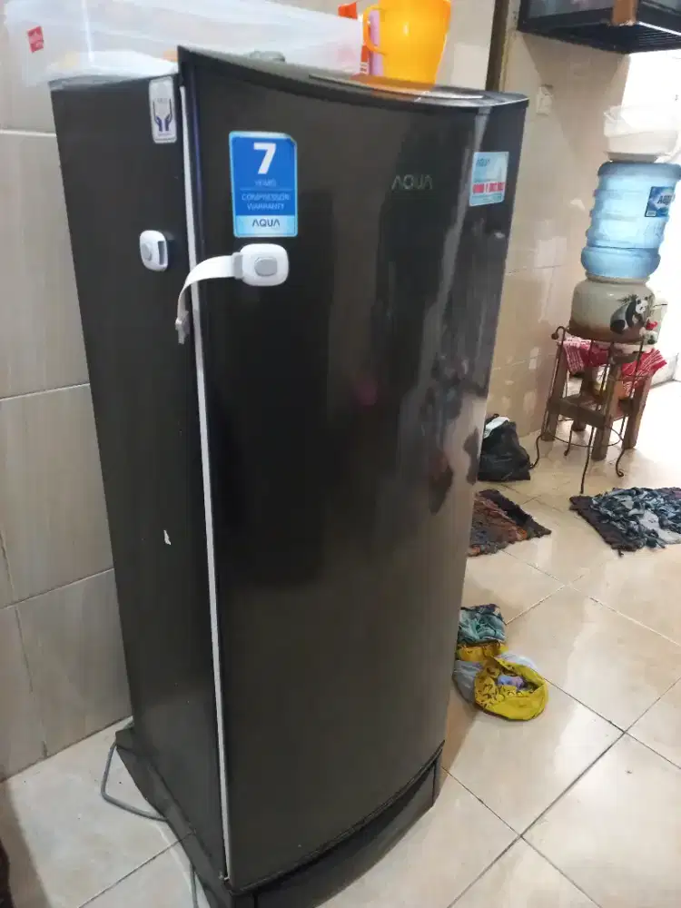 Kulkas aqua 1 pintu tidak dingin