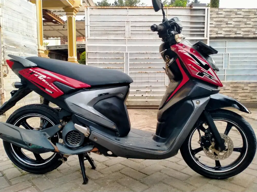 Xride 125 blucore lengkap motor sehat keterangan detail dibawah