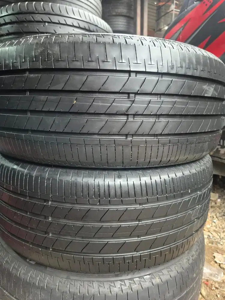 Ban copotan mazda Cx3 bridgestoen Turanza T005 215/45 R18 2024..2pcs