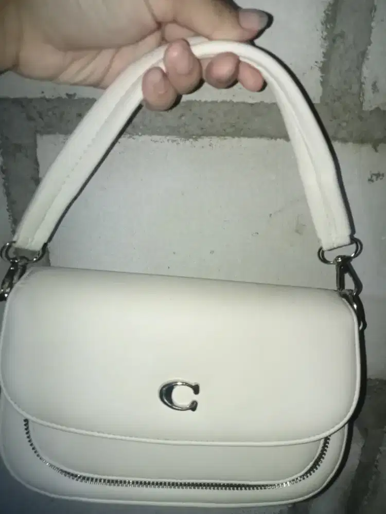 TAS SELEMPANG ELEGAN