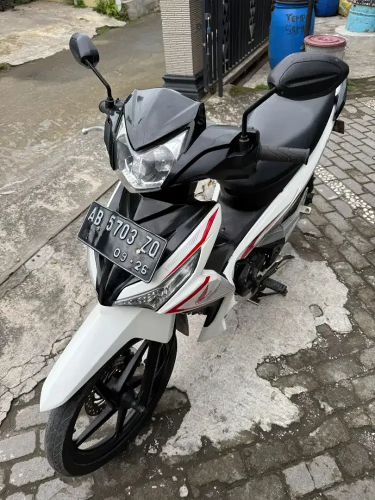Supra 125 THN 2016 plat AB sleman