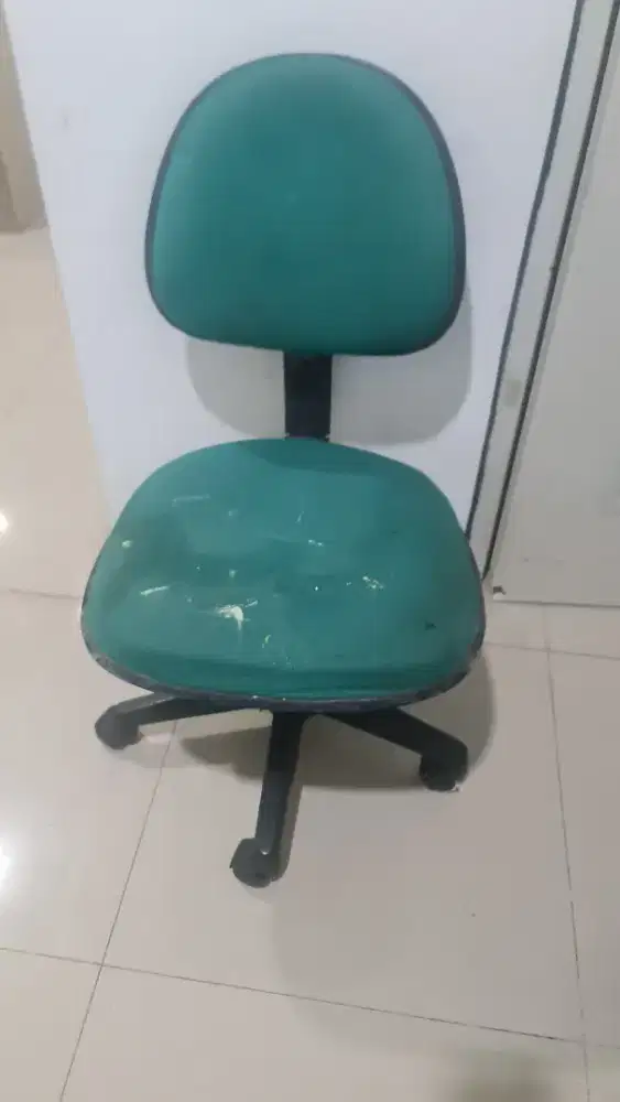 Bangku kerja ,bangku kantor