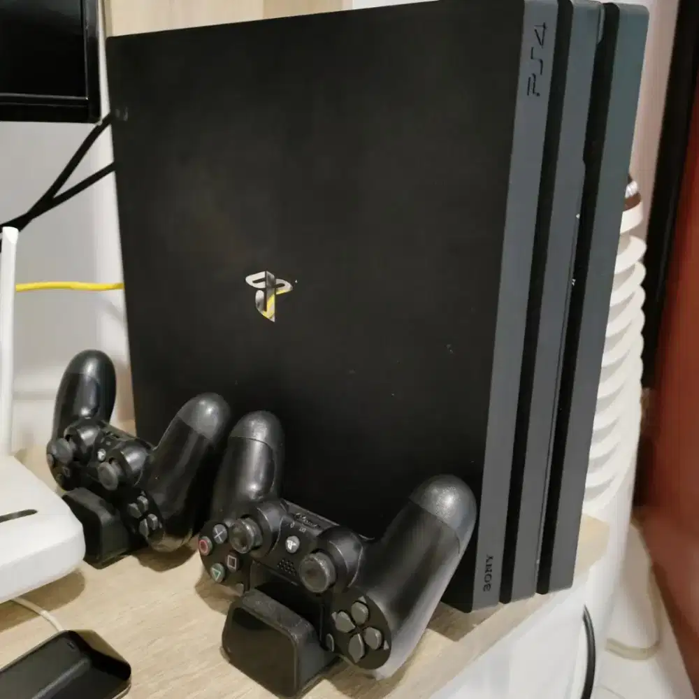 Ps4 pro sony Playstation pro 1Tb