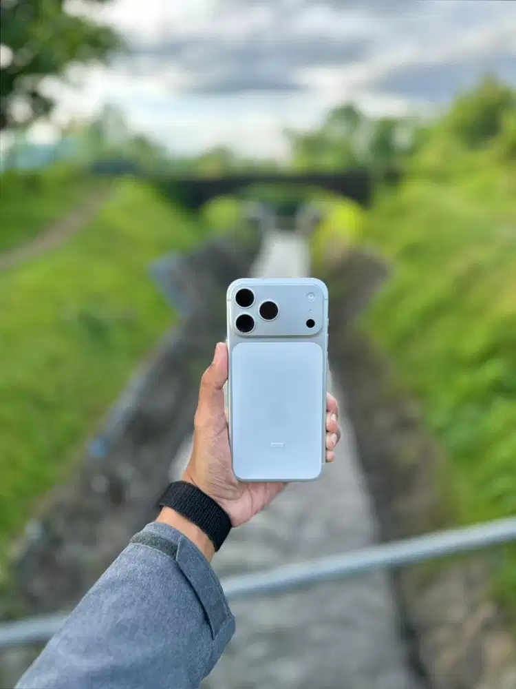 iPhone 17 ProMax Silver 256GB ibox