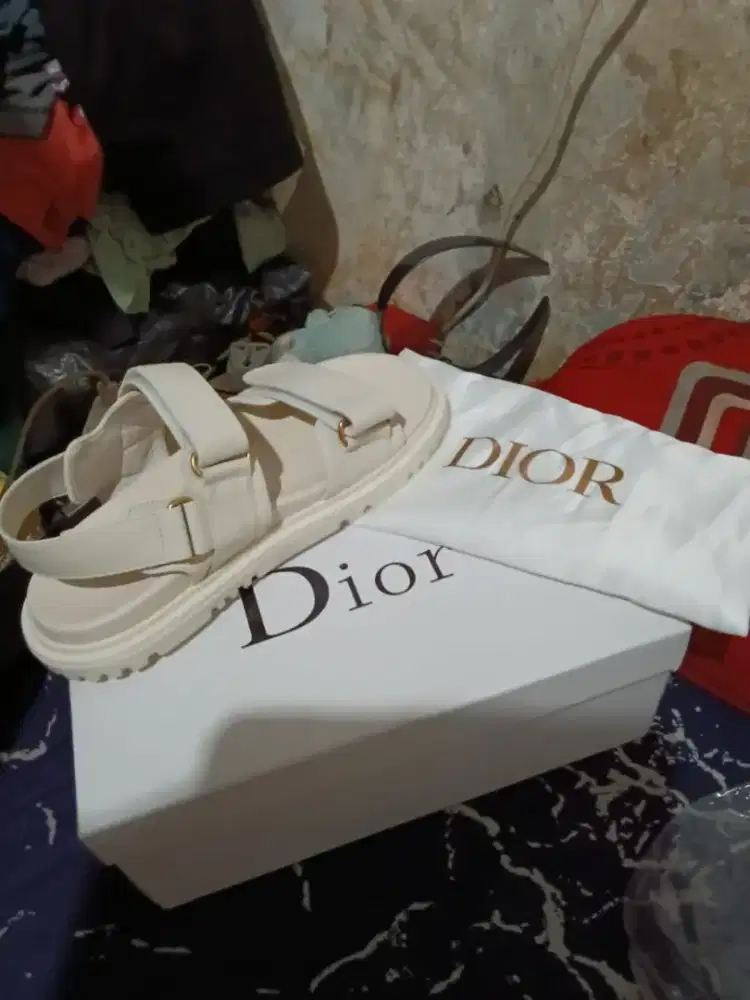 Sepatu sandal CRISTIAN DIOR PARIS original.