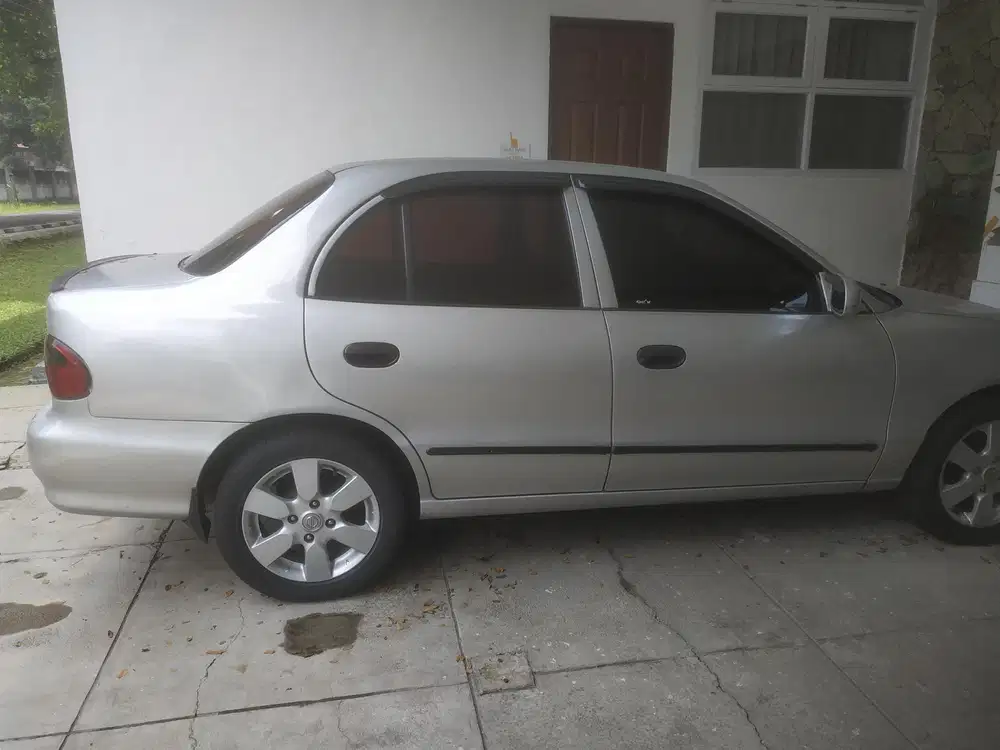 Hyundai Accent 1999 Bensin