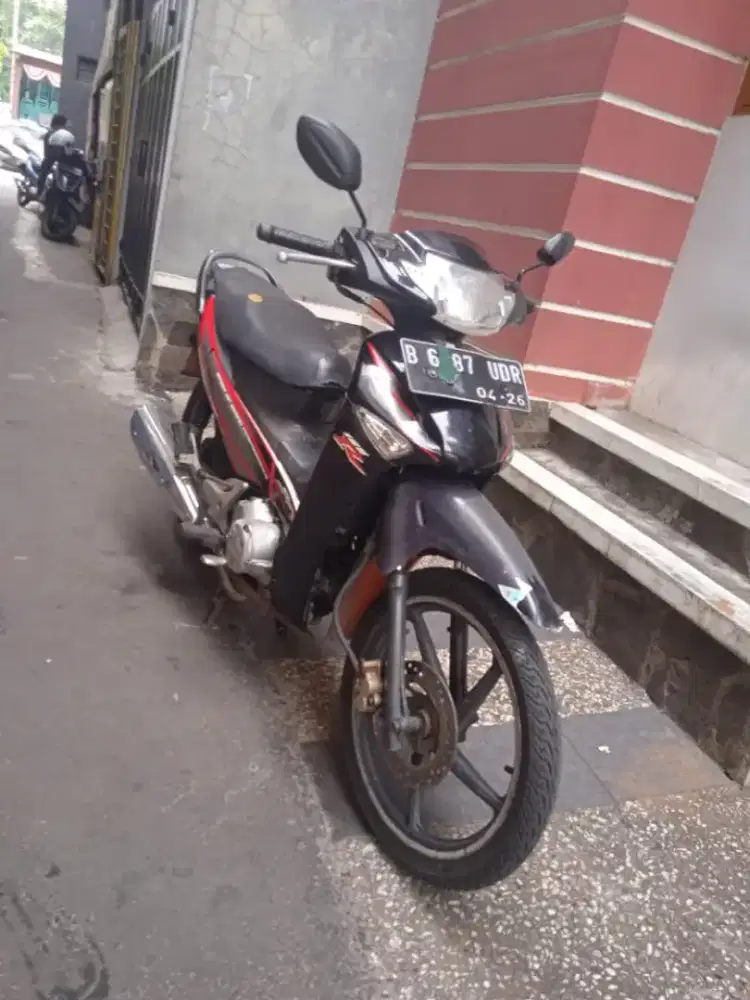 Di jual motor Honda Supra x 125