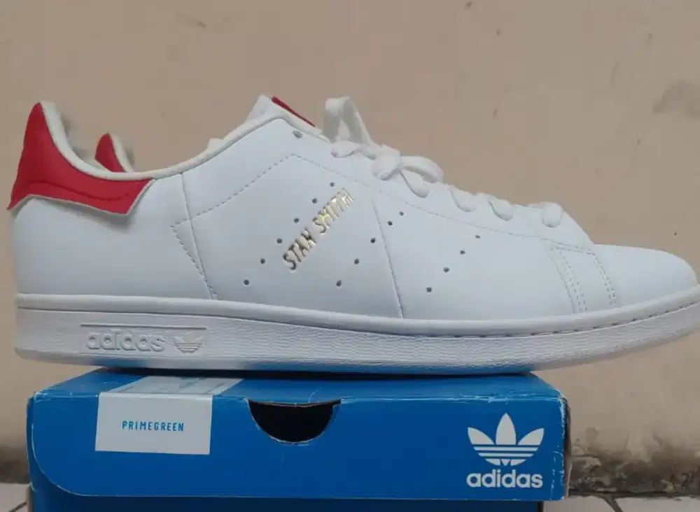 Sepatu Olahraga running Adidas New Promo