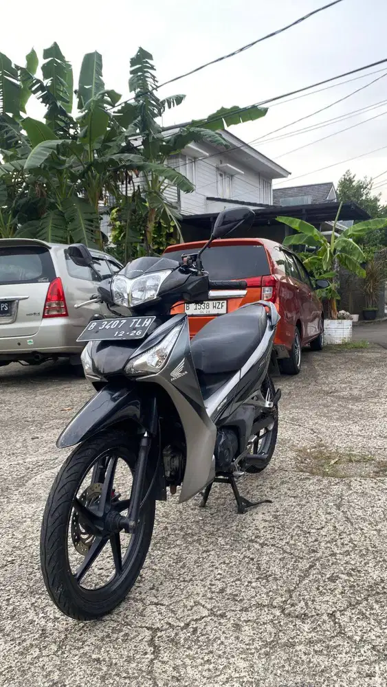 Jual Honda Supra X 125cc Helm in 2011