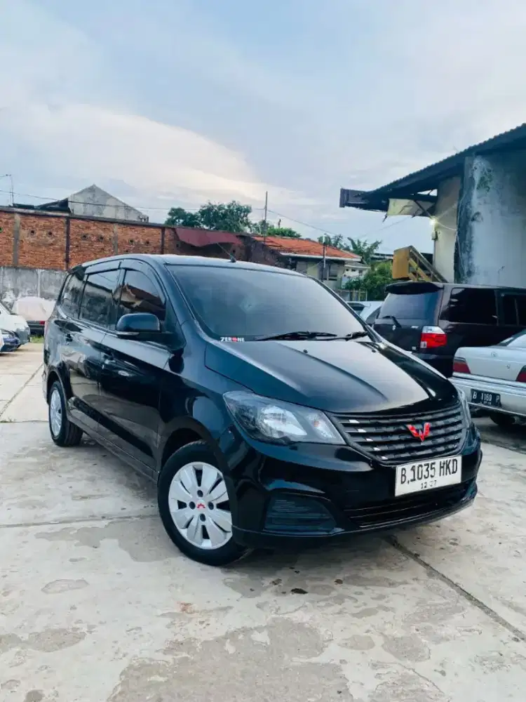 Wuling confero 1.5 DB manual Tahun 2022 pemakai pribadi