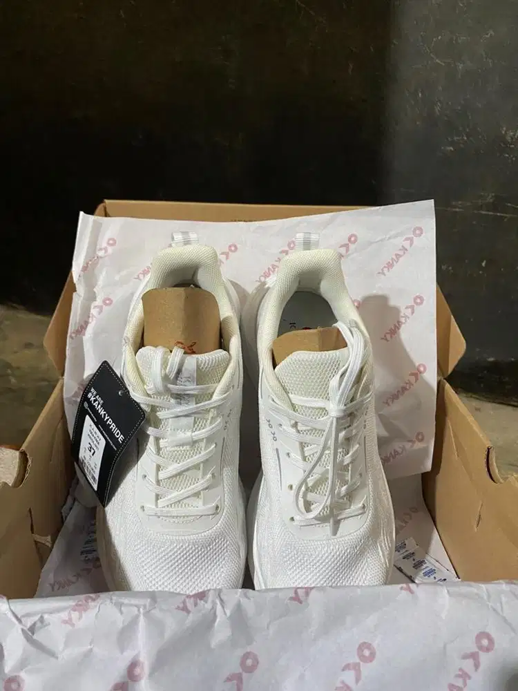Kanky yuga makie/White L. grey size 37|NEW!!