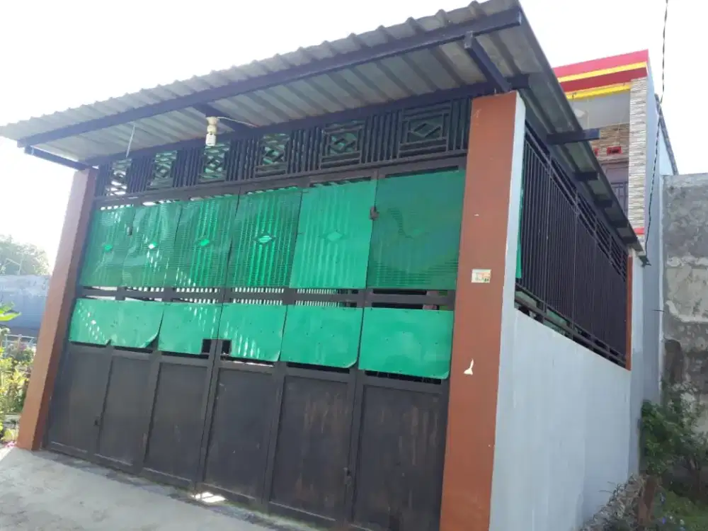 DIJUAL RUMAH 2 LANTAI STRATEGIS