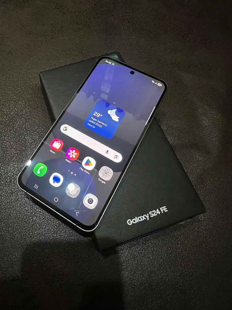 Samsung S24 FE 256gb masih garansi SEIN sampai Maret 2026